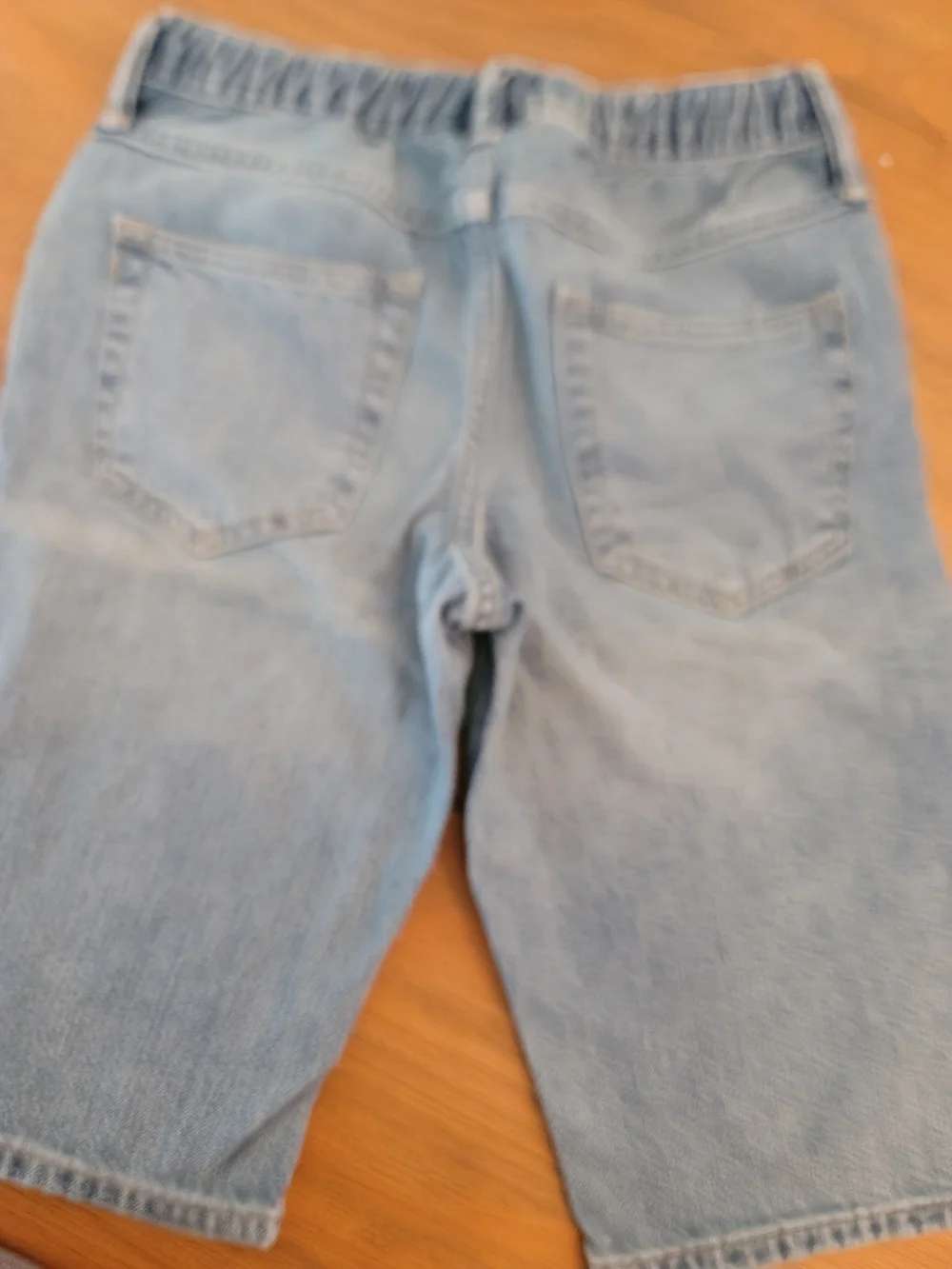 GAP Light Wash Denim Shorts - Light Blue